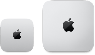 Draufsicht auf den Mac mini von 2024 in Silber mit Apple Logo neben dem Mac mini von 2023 in Silber mit Apple Logo, um den Größenunterschied zu zeigen