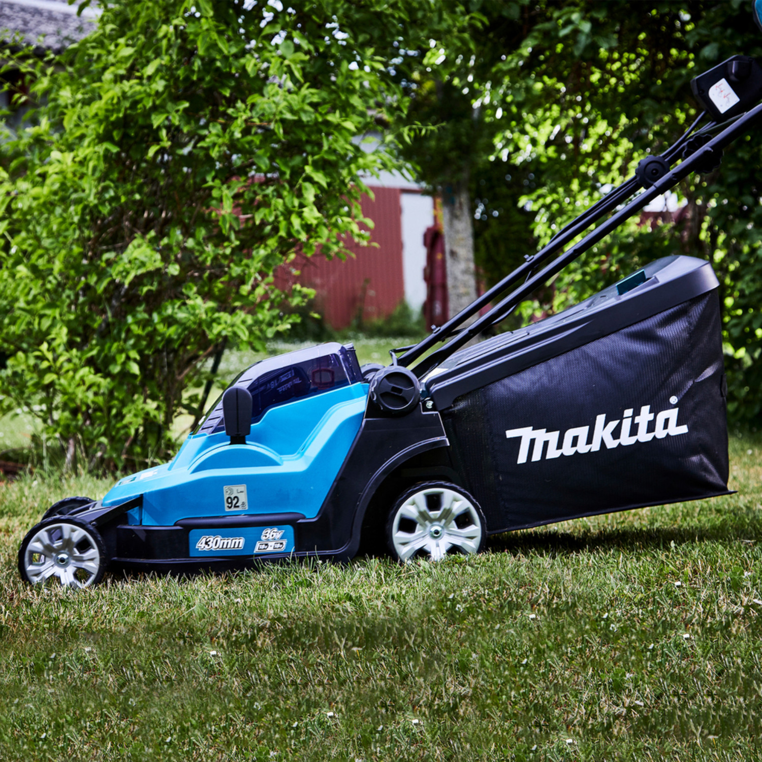 Makita Akku-Rasenmäher DLM432PT2 online kaufen Makita Akku-Rasenmäher DLM432PT2 online kaufen