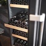 Liebherr Self Closing Door